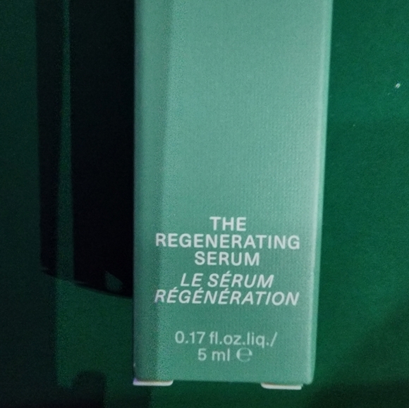 La Mer The Regenerating Serum 5ml - Picture 3 of 4